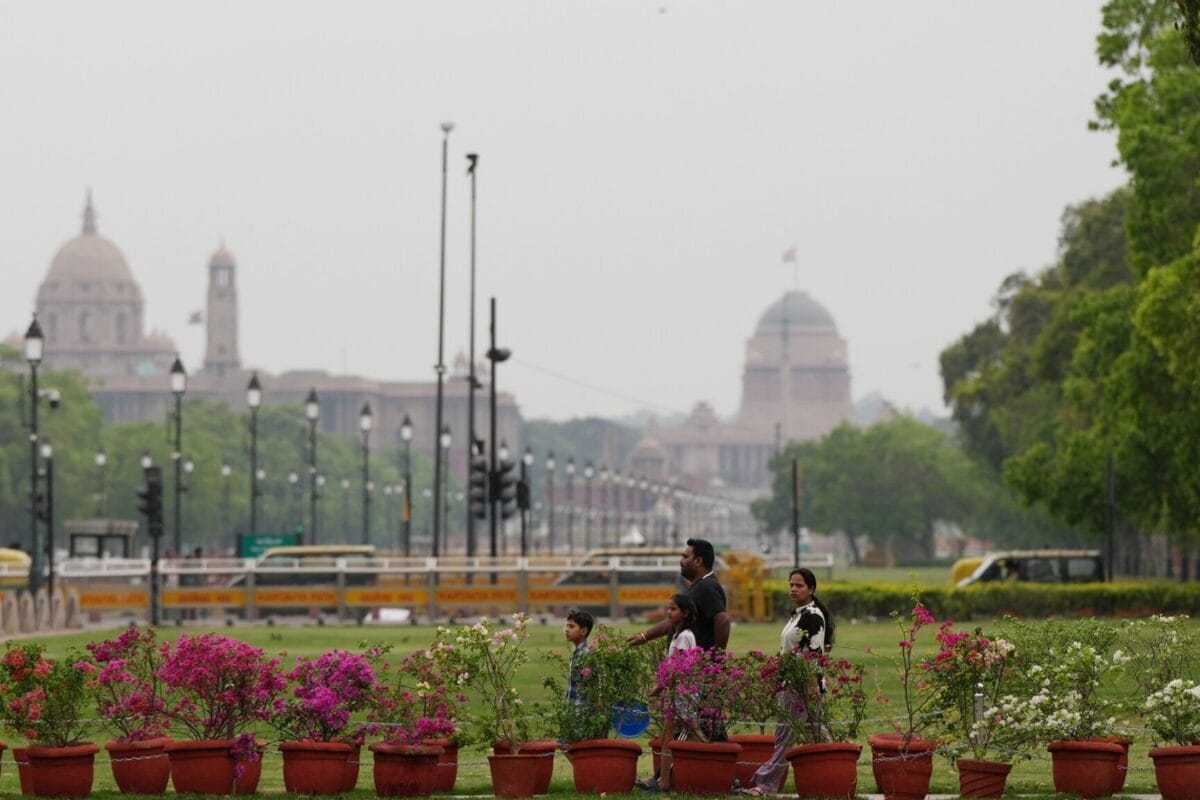 दिल्‍लीवालों के लिए एक साथ आई दो खुशखबरी, वीकेंड पर मौज-मस्‍ती का बन गया माहौल, नहीं होगी कोई टेंशन