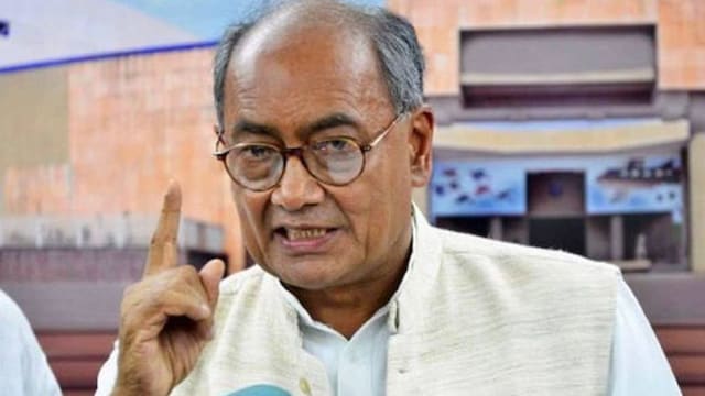 चंदा चोरी' मुद्दे पर दिग्विजय सिंह का बड़ा ऐलान, उज्जैन से अयोध्या तक करेंगे पदयात्रा, मोहन भागवत को न्योता