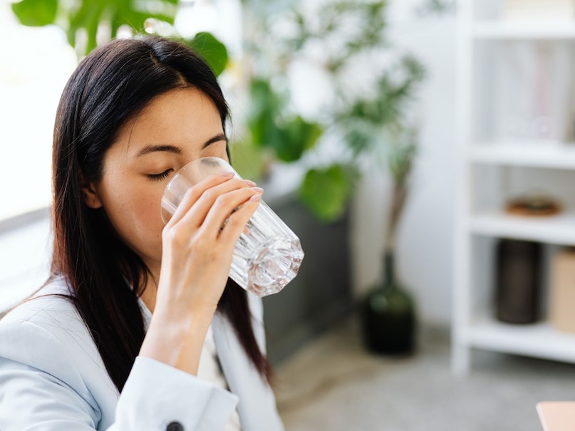 Common water drinking mistakes, Proper hydration habits, Drinking water correctly, Summer hydration guide, Water intake mistakes, How to avoid mistakes while drinking water, Benefits of sipping water vs chugging, Drinking water during meals digestion effects, Importance of electrolytes in summer hydration, Best time to drink water for health,