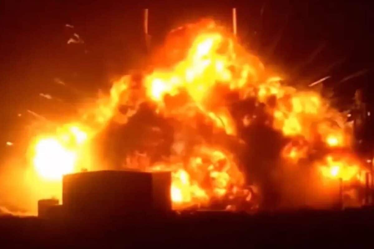 अरबों डॉलर का रॉकेट एक पल में बन गया आग का गोला, अब कैसे देंगे एलन मस्क को टक्कर