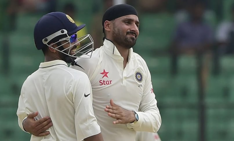 unbreakable cricket records, Harbhajan singh top 5 test cricket records, Harbhajan singh, Harbhajan singh Records, Harbhajan singh test records, Harbhajan singh bowling records, Harbhajan singh cricket records stats, Harbhajan singh test bowling records, हरभजन सिंह रिकॉर्ड, हरभजन सिंह टेस्ट रिकॉर्ड, हरभजन सिंह 5 रिकॉर्ड 