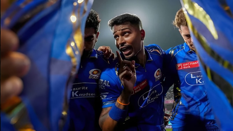 Hardik Pandya, Hardik Pandya mi captaincy, Hardik Pandya may lose mi captaincy, Hardik Pandya captaincy records, Hardik Pandya mi captaincy records, Hardik Pandya mumbai indians, Hardik Pandya ipl captaincy, Hardik Pandya ipl mi captaincy, Mumbai Indians, Hardik Pandya captaincy