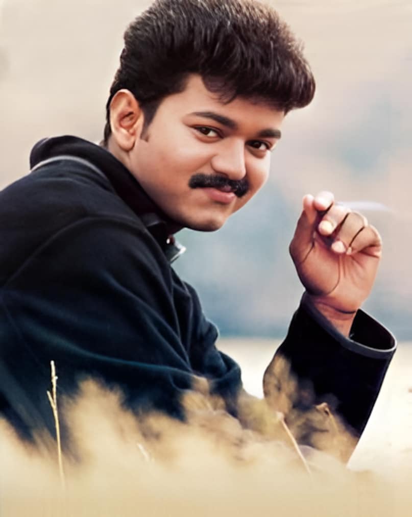 Thalapathy Vijay Family Tree, TVK President Vijay, SA Chandrasekhar son, Vijay wife Sangeetha, Vijay Children, थलापति विजय का परिवार, टीवीके अध्यक्ष विजय, एसए चंद्रशेखर के बेटे विजय, विजय की पत्नी संगीता, विजय के बच्चे