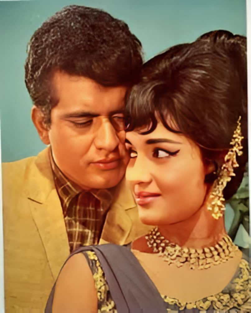 asha parekh, Manoj Kumar, asha parekh made Manoj Kumar superstar, asha parekh-Manoj Kumar Special friendship, Special friendship of bollywood, why asha parekh-Manoj Kumar not in talking terms for years, asha parekh-Manoj Kumar Films, आशा पारेख, मनोज कुमार, आशा पारेख ने मनोज कुमार को बनाया सुपरस्टार, आशा पारेख-मनोज कुमार की खास दोस्ती, बॉलीवुड की खास दोस्ती, क्यों सालों से आशा पारेख-मनोज कुमार के बीच नहीं हो रही बातचीत, आशा पारेख-मनोज कुमार की फिल्में