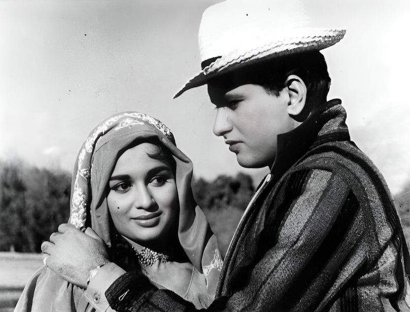 asha parekh, Manoj Kumar, asha parekh made Manoj Kumar superstar, asha parekh-Manoj Kumar Special friendship, Special friendship of bollywood, why asha parekh-Manoj Kumar not in talking terms for years, asha parekh-Manoj Kumar Films, आशा पारेख, मनोज कुमार, आशा पारेख ने मनोज कुमार को बनाया सुपरस्टार, आशा पारेख-मनोज कुमार की खास दोस्ती, बॉलीवुड की खास दोस्ती, क्यों सालों से आशा पारेख-मनोज कुमार के बीच नहीं हो रही बातचीत, आशा पारेख-मनोज कुमार की फिल्में