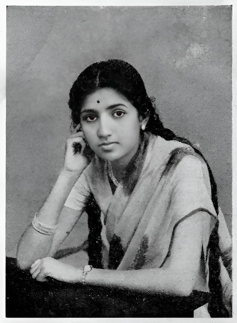 Barsaat, Barsaat Films, Ramanand Sagar Film Barsaat, Raj Kapoor Film, 1949 blockbuster Barsaat, Lata Mangeshkar Song in Barsaat, Barsaat Changed way romance in Hindi films, Barsaat budget and Collection, Nargis Dutt, Prem Nath, Nimmi, बरसात, बरसात फिल्म्स, रामानंद सागर की फिल्म बरसात, राज कपूर की फिल्म, 1949 की ब्लॉकबस्टर बरसात, बरसात में लता मंगेशकर का गाना, बरसात ने हिंदी फिल्मों में रोमांस का बदला तरीका, बरसात का बजट और कलेक्शन, नरगिस दत्त, प्रेम नाथ, निम्मी