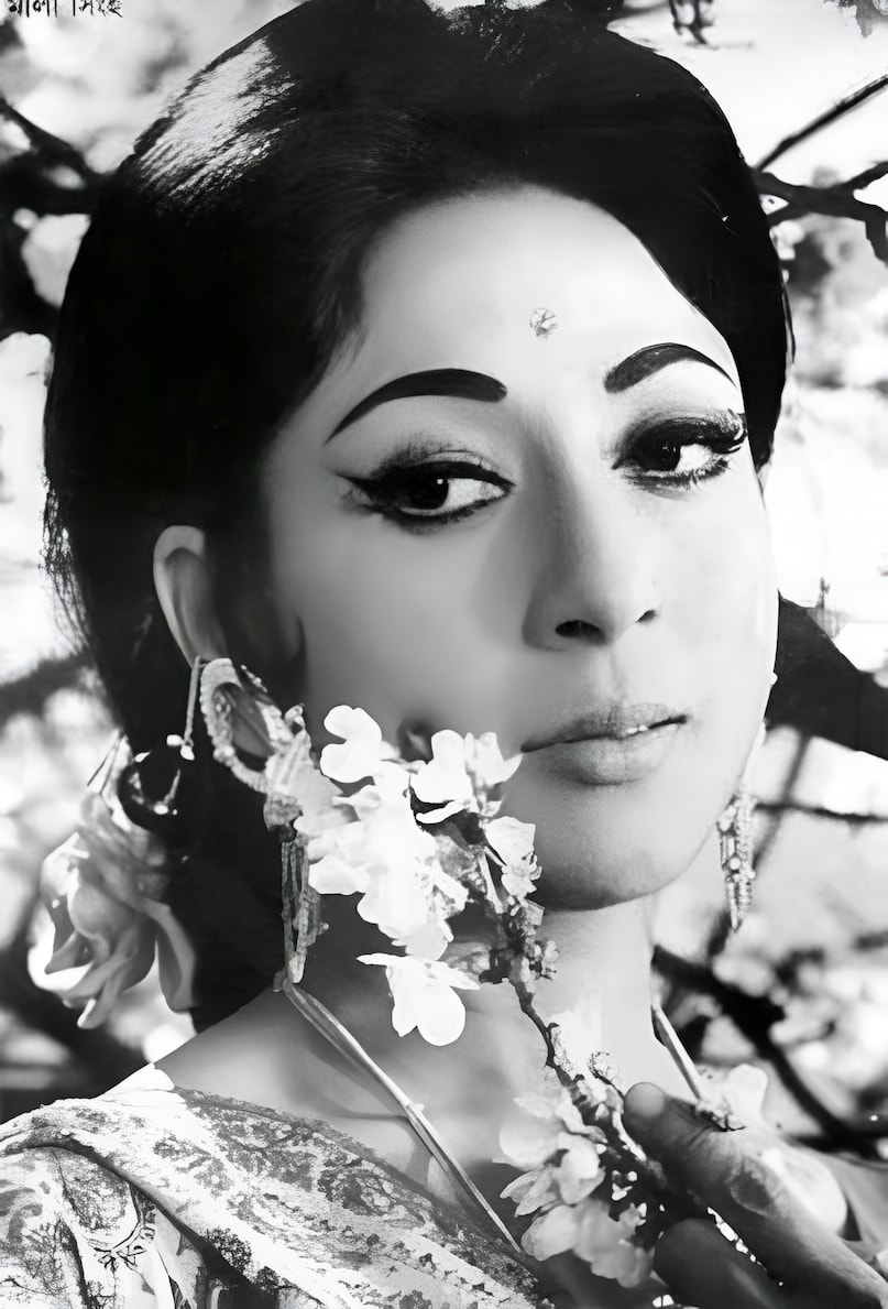mala sinha, mala sinha controversy, actress mala sinha, mala sinha prostitution, mala sinha prostitute, actress earned Money form prostitution, mala sinha earned 100 crore from prostitution, mala sinha in to prostitution, actress mala sinha prostitution, mala sinha husband, bollywood biggest controversy, mala sinha marriage, mala sinha films, mala sinha career, माला सिन्हा प्रोस्टीट्यूशन, माला सिन्हा पति, माला सिन्हा शादी