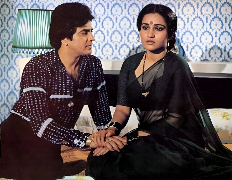 jeetendra and reena roy movies, jeetendra and reena roy Romantic Films, reena roy hit Films, Amitabh Bachchan, reena roy, 80s top actress reena roy, reena roy in nastik, reena roy opposite amitabh bachchan, jeetendra reena roy superhit movies, जितेंद्र और रीना रॉय की फिल्में, जितेंद्र और रीना रॉय की रोमांटिक फिल्में, रीना रॉय की हिट फिल्में, अमिताभ बच्चन, रीना रॉय, 80 के दशक की शीर्ष अभिनेत्री रीना रॉय, नास्तिक में रीना रॉय, अमिताभ बच्चन के साथ रीना रॉय, जितेंद्र रीना रॉय की सुपरहिट फिल्में