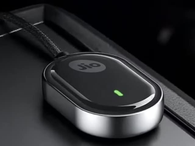 JioCarSync से कार में बिना वायर चलेगा Android Auto और Apple CarPlay