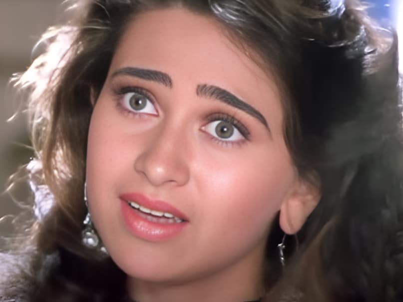 karisma kapoor catfights, karisma kapoor film jigar, Karisma Kapoor Chinni Prakash Fight, karisma kapoor news, karisma kapoor fight with actresses, karisma kapoor age, karisma kapoor net worth, karisma kapoor kids, करिश्मा कपूर कैटफाइट्स, करिश्मा कपूर फिल्म जिगर, करिश्मा कपूर चिन्नी प्रकाश फाइट, करिश्मा कपूर समाचार, करिश्मा कपूर की अभिनेत्रियों के साथ लड़ाई, करिश्मा कपूर की उम्र, करिश्मा कपूर की कुल संपत्ति