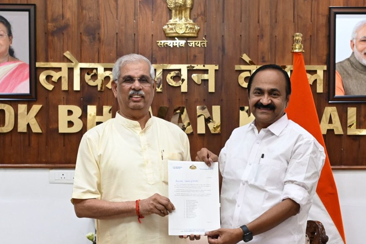 केरल में वीडी सतीशन कल लेंगे CM पद की शपथ, 20 मंत्रियों में से 5 मुस्लिम MLA बनेंगे मंत्री