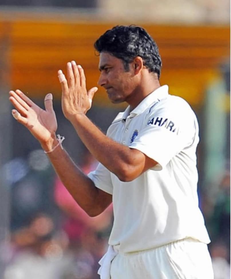 Unbreakable cricket records, anil Kumble, anil Kumble cricket records, anil Kumble records, anil Kumble test records, anil Kumble cricket records, anil Kumble Indias leading Test wicket-taker, Most balls bowled in Test, Fastest to 600 wickets, Most wickets taken by lbw, अनिल कुंबले रिकॉर्ड, कुंबले विकेट रिकॉर्ड, कुंबले टेस्ट रिकॉर्ड, क्रिकेट के महारिकॉर्ड 