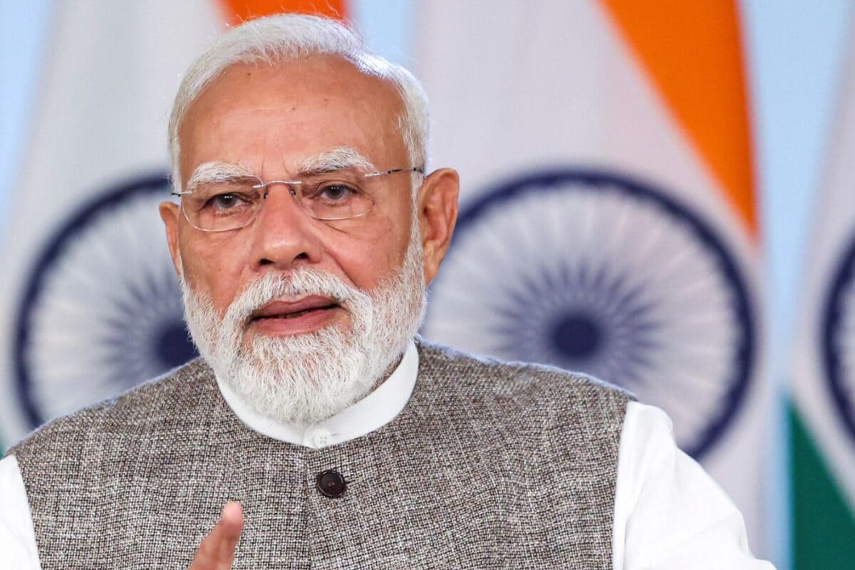 ₹30,000 करोड़ के प्रोजेक्ट्स पर पीएम मोदी की पैनी नजर, राज्यों को सख्त वॉर्निंग, जल्दी काम निपटाने के आदेश