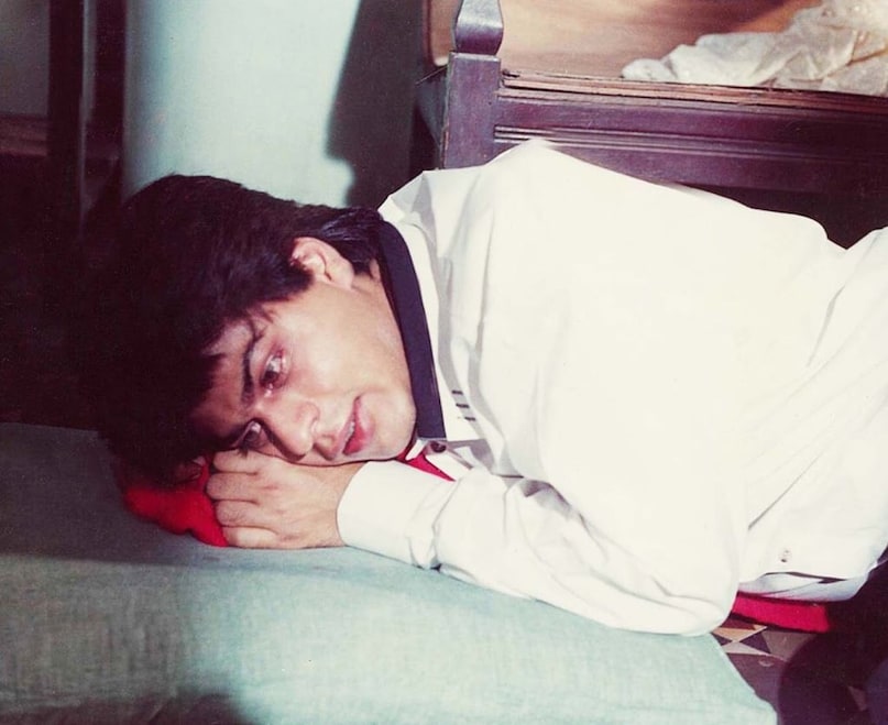 Shah Rukh Khan Idiot 1992, Mani Kaul Director, SRK Unreleased Movies, Idiot Movie Awards, Watch SRK Idiot Online Free, शाहरुख खान इडियट फिल्म, मणि कौल निर्देशक, शाहरुख खान अनरिलीज्ड मूवी, इडियट 1992 फिल्म अवॉर्ड, शाहरुख खान ओल्ड मूवीज फ्री