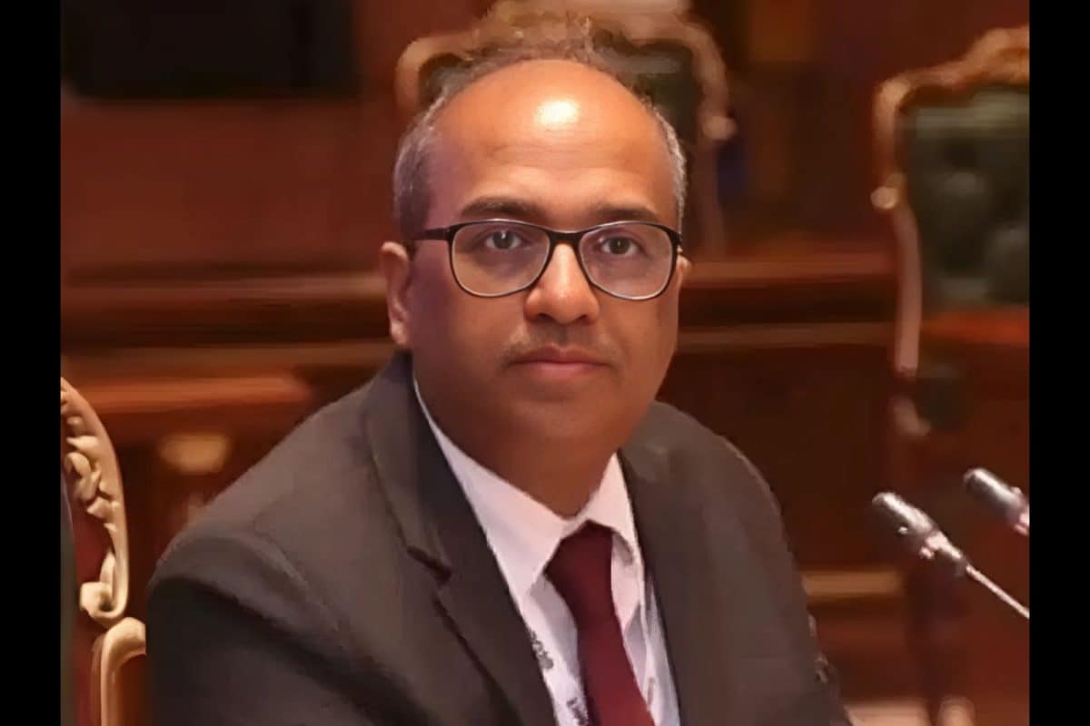 NEET 2026: नीट परीक्षा रद्द,सवालों के घेरे में NTA, कौन हैं इसके महानिदेशक IAS अभिषेक सिंह?