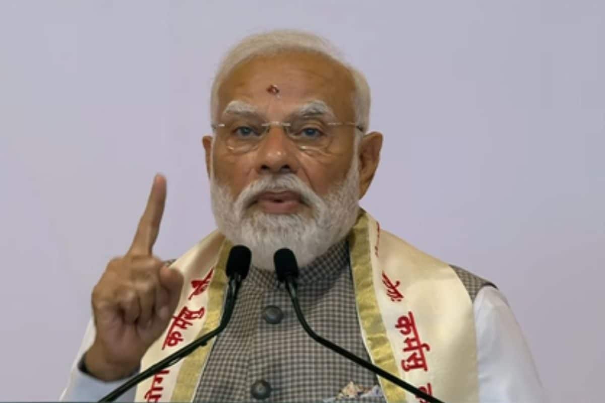 हम सब 'लोटस' की छत्रछाया में और यही देश को नई ऊंचाइयों पर ले जाएगा: पीएम मोदी