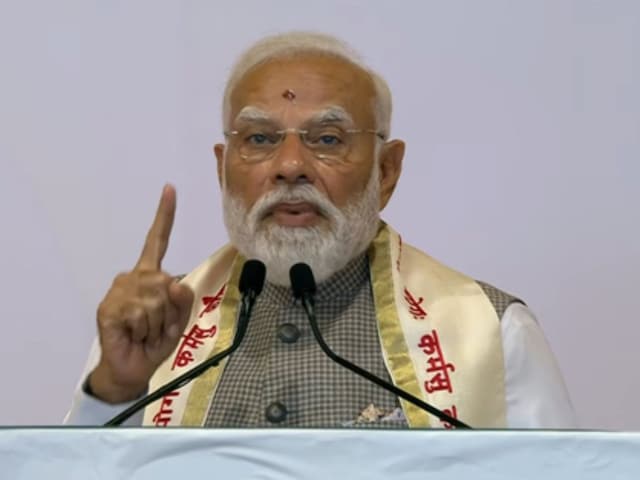 PM Modi WFH: 24 घंटे में PM की दूसरी अपील, कब से लागू होगा वर्क फ्रॉम होम?
