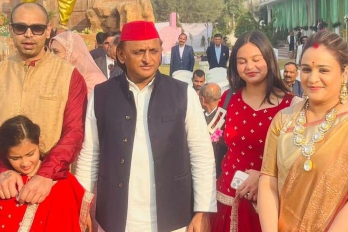 प्रतीक यादव के निधन से हर कोई हैरान, अपर्णा की मांग हुई सूनी, क्या यादव परिवार पर मंडरा रही ‘काली छाया’?