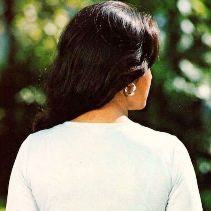 reena roy, reena Roy parents, reena Roy parents, reena roy real name, why reena roy mother changed her name, Vinod Khanna and reena roy, shatrughan Sinha and reena roy, Mohsin Khan and reena roy, reena roy brother interview with stardust magazine, untold Story of reena roy, रीना रॉय, रीना रॉय के माता-पिता, रीना रॉय के माता-पिता, रीना रॉय का असली नाम, रीना रॉय की मां ने अपना नाम क्यों बदला, विनोद खन्ना और रीना रॉय, शत्रुघ्न सिन्हा और रीना रॉय, मोहसिन खान और रीना रॉय, स्टारडस्ट पत्रिका के साथ रीना रॉय के भाई का साक्षात्कार, रीना रॉय की अनकही कहानी