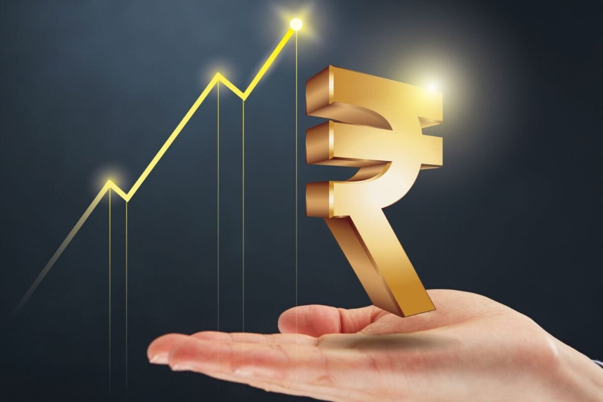 बंद होने वाली थी ये सरकारी कंपनी! हजारों करोड़ का घाटा और वीआरएस लेते कर्मचारी, अब सालभर में 25000 करोड़ की कमाई