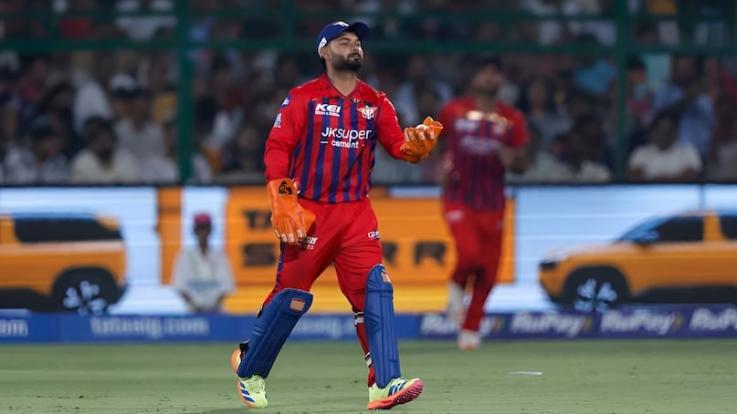 Rishabh pant, Rishabh pant resigned LSG Captaincy, Rishabh pant ipl captaincy resigned, Rishabh pant stepped down captaincy LSG, Rishabh Pant, Rishabh Pant captaincy resigned, Rishabh Pant captaincy resigned