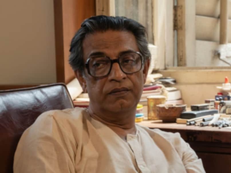 satyajit ray, satyajit ray films, Pather Panchali, Pather Panchali movie trivia, satyajit ray movie Pather Panchali, सत्यजीत रे ने जीवन बीमा गिरवी रखी