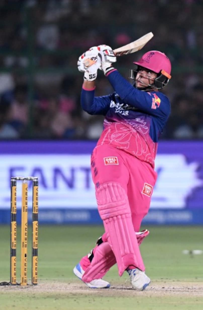 Vaibhav sooryavanshi, Vaibhav sooryavanshi 50 sixes, Vaibhav sooryavanshi 50 ipl sixes, Vaibhav sooryavanshi 50 sixes in ipl, Vaibhav sooryavanshi create history, Vaibhav sooryavanshi history, Vaibhav sooryavanshi breaks andre Russell, वैभव सूर्यवंशी, वैभव सूर्यवंशी रिकॉर्ड, वैभव सूर्यवंशी 50 छक्के 