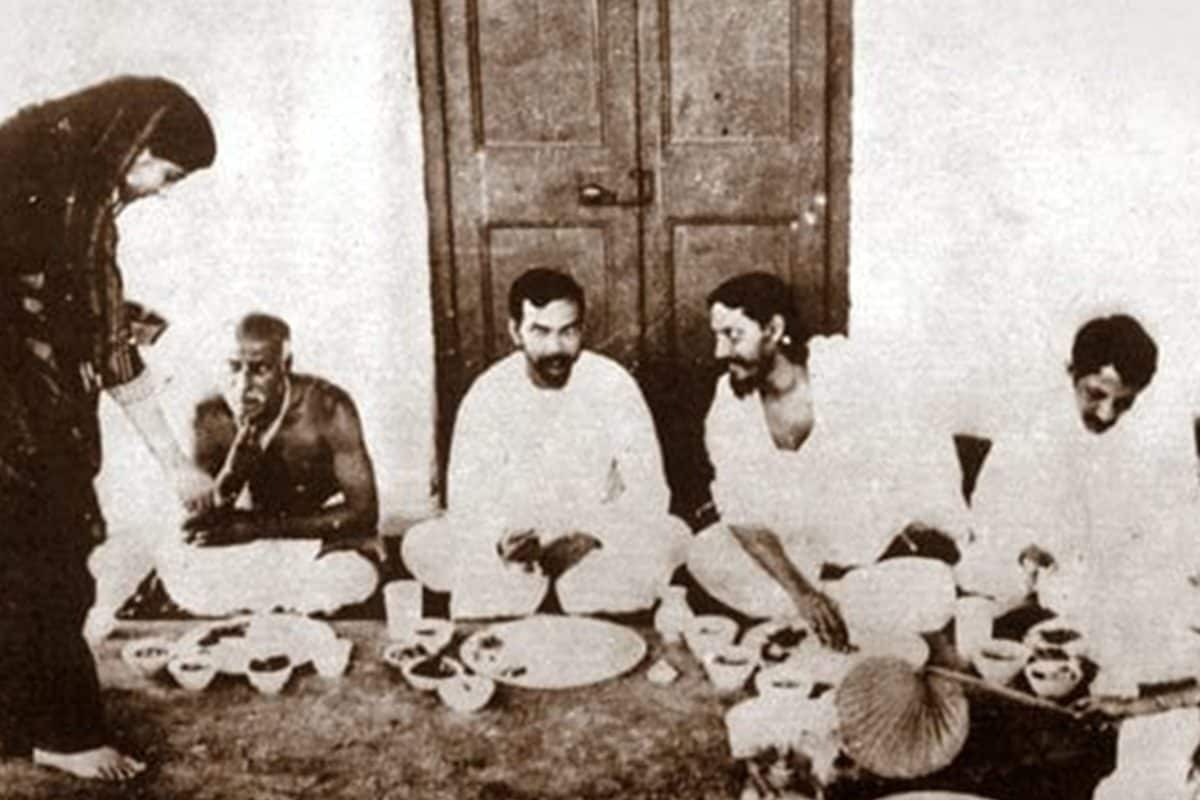 टैगोर परिवार की रसोई में खाने पर होते थे खूब प्रयोग, गोभी बरफी की हैरान करने वाली कहानी