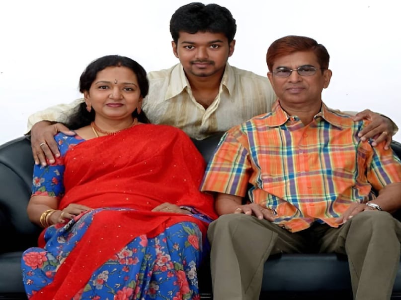 Thalapathy Vijay name meaning, Thalapathy Vijay wife name, Thalapathy Vijay wife photos, Thalapathy Vijay father name, Thalapathy Vijay age, Thalapathy Vijay films, thalapathy vijay mother father marriage, thalapathy vijay childhood photos, thalapathy vijay party name, thalapathy vijay religion, thalapathy vijay family, thalapathy vijay new movie, thalapathy vijay cast, thalapathy vijay net worth, thalapathy vijay trisha krishnan relationship