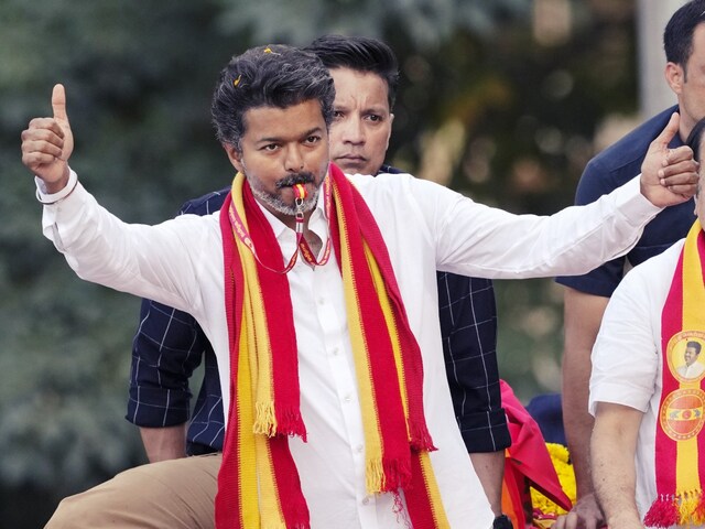 थलापति विजय के सामने सबसे बड़ा संकट: सिस्टम साफ करेंगे या उसी में डूब जाएंगे?