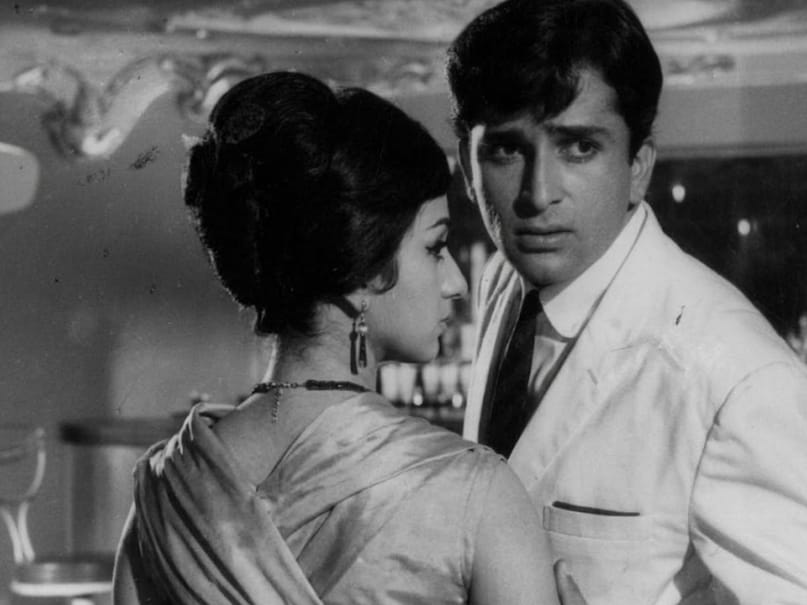 unfortunate actress of Bollywood, Vimi, Vimi Films, Vimi Life, Vimi Forced Into Prostitution By Boyfriend, Vimi Crematorium, Vimi Husband, Vimi Family, बॉलीवुड की अभागन अभिनेत्री, विमी, विमी फिल्म्स, विमी लाइफ, विमी को बॉयफ्रेंड द्वारा वेश्यावृत्ति के लिए मजबूर किया गया, विमी श्मशान, विमी पति, विमी परिवार