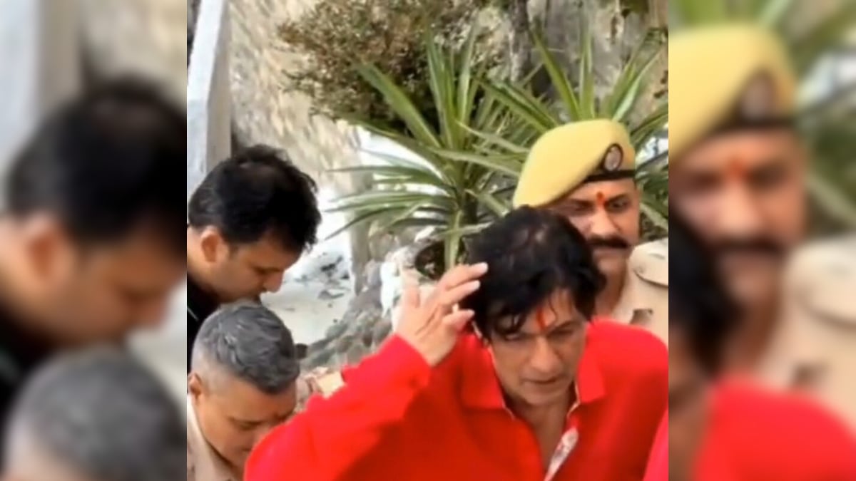 माता वैष्णों देवी के दरबार पहुंचे चंकी पांडे, भक्ति में डूब किया दर्शन, लिया आशीर्वाद माता वैष्णों देवी के दरबार पहुंचे चंकी पांडे, भक्ति में डूब किया दर्शन, लिया आशीर्वाद
