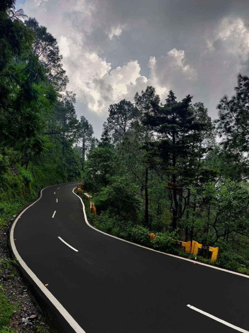 The new expressway aims to change the current traffic situation by creating a dedicated high-speed corridor between Bareilly and Haldwani. These are two significant gateways cto Uttarakhand’s Kumaon region. The new expressway aims to change the current traffic situation by creating a dedicated high-speed corridor between Bareilly and Haldwani. These are two significant gateways cto Uttarakhand’s Kumaon region.