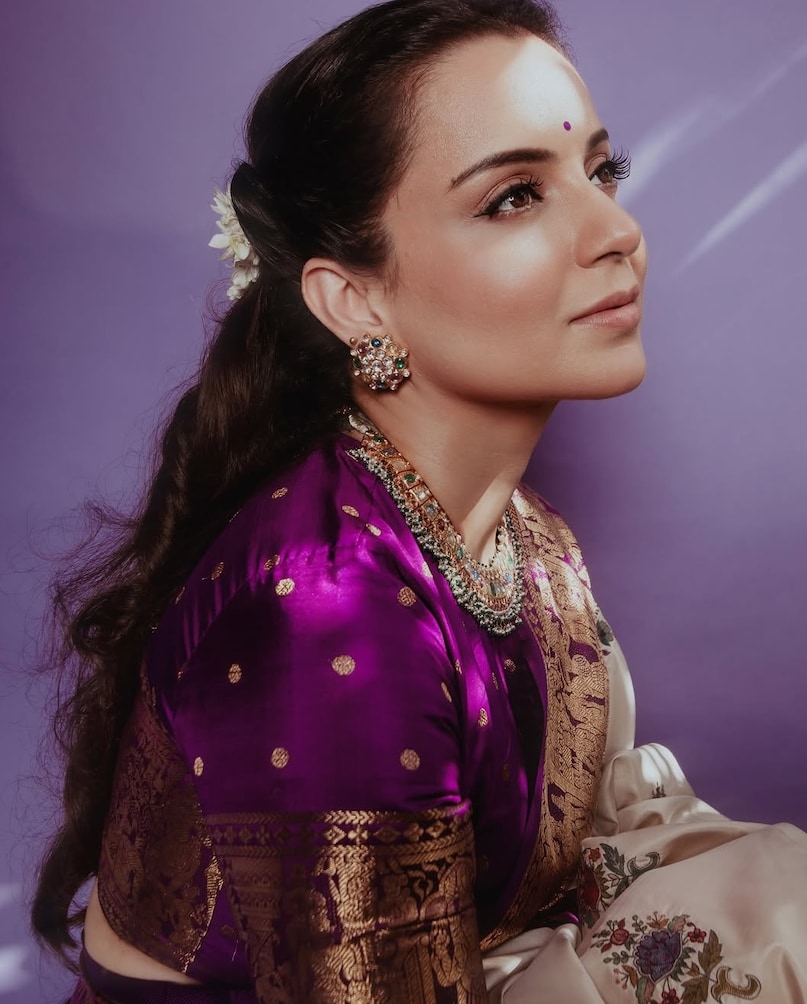 Kangana Ranaut, Kangana Ranaut reaction on marriage question, Smita Tambe searching groom for Kangana Ranaut, Kangana Ranaut latest interviewm Bharat Bhagya Vidhata movie, Kangana Ranaut upcoming movie, कंगना रनौत शादी का प्लान, कंगना रनौत इंटरव्यू भारत भाग्य विधाता, स्मिता तांबे कंगना रनौत, कंगना रनौत को-एक्ट्रेस शादी सवाल, भारत भाग्य विधाता रिलीज डेट Kangana Ranaut, Kangana Ranaut reaction on marriage question, Smita Tambe searching groom for Kangana Ranaut, Kangana Ranaut latest interviewm Bharat Bhagya Vidhata movie, Kangana Ranaut upcoming movie, कंगना रनौत शादी का प्लान, कंगना रनौत इंटरव्यू भारत भाग्य विधाता, स्मिता तांबे कंगना रनौत, कंगना रनौत को-एक्ट्रेस शादी सवाल, भारत भाग्य विधाता रिलीज डेट