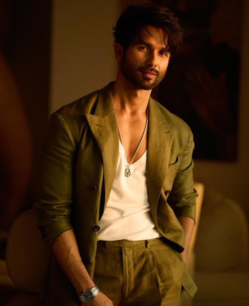 Shahid Kapoor script selection, Deva O Romeo, Shahid Kapoor on box office failure, Deva and O Romeo box office collection, Shahid Kapoor upcoming movie Cocktail 2, Shahid Kapoor changes movie selection strategy, शाहिद कपूर कॉकटेल 2, शाहिद कपूर की फ्लॉप फिल्में, देवा और ओ रोमियो बॉक्स ऑफिस कलेक्शन, शाहिद कपूर का बड़ा फैसला, बॉलीवुड एक्टर स्क्रिप्ट सिलेक्शन मिस्टेक Shahid Kapoor script selection, Deva O Romeo, Shahid Kapoor on box office failure, Deva and O Romeo box office collection, Shahid Kapoor upcoming movie Cocktail 2, Shahid Kapoor changes movie selection strategy, शाहिद कपूर कॉकटेल 2, शाहिद कपूर की फ्लॉप फिल्में, देवा और ओ रोमियो बॉक्स ऑफिस कलेक्शन, शाहिद कपूर का बड़ा फैसला, बॉलीवुड एक्टर स्क्रिप्ट सिलेक्शन मिस्टेक