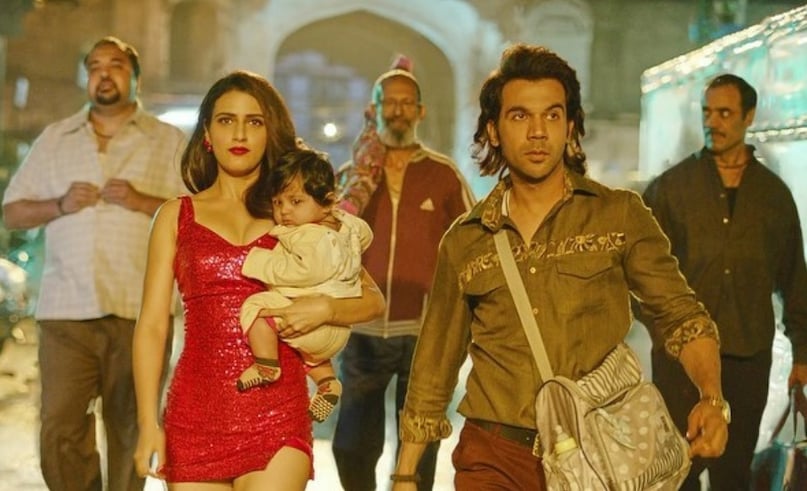 Best Bollywood dark comedy movies, Top Hindi crime comedy movies on Netflix Prime Video. Must watch Bollywood dark comedy movies, Best dark humor Indian movies list, Bollywood movies with twist and turns, बॉलीवुड बेस्ट डार्क कॉमेडी फिल्में, ओटीटी पर सस्पेंस थ्रिलर फिल्में, हिंदी डार्क कॉमेडी मूवी लिस्ट, अंधाधुन जैसी बेस्ट फिल्में, वीकेंड पर कौन सी फिल्म देखें