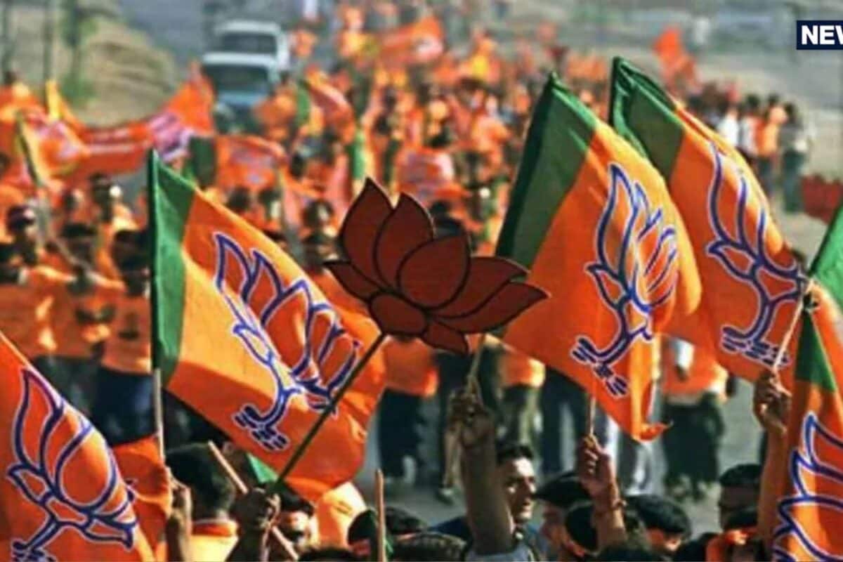 यूपी में बीजेपी करेगी बड़ा फेरबदल, 6 क्षेत्रीय अध्यक्ष हटेंगे, पिछड़ा-दलित और पश्चिम पर फोकस, 2 दिन में नई टीम का होगा ऐलान