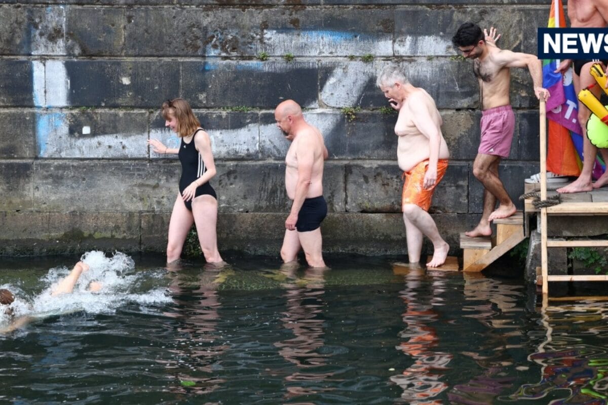 इस नदी में तैरने को बेताब हुए लोग, 100 सालों से कोई नहीं छू पाया, आज एक साथ कूद गए 200 लोग