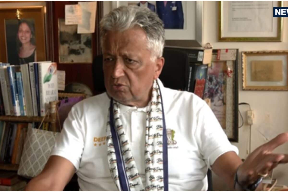 अमेरिकी नागरिक ब्रिटिश पिता भारतीय मां दीपक वोहरा ने पासपोर्ट और नागरिकता को लेकर सुनाया दिलचस्प उदाहरण