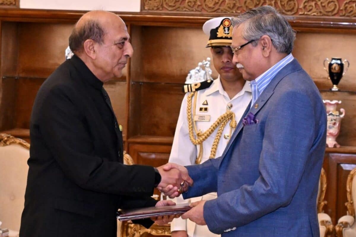 चीन-पाक के होश उड़ाने वाली डिप्लोमेसी! दिनेश त्रिवेदी का ढाका में बढ़ा कद क्या कहता है जानिए भारत का मास्टरप्लान