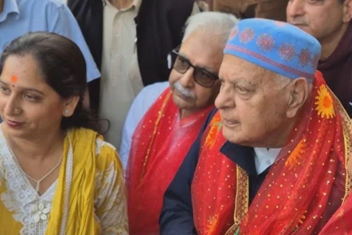 कश्मीरी पंडित लौटें लोग उनका इंतजार कर रहे हैं खीर भवानी मेले में बोले फारूक अब्दुल्ला