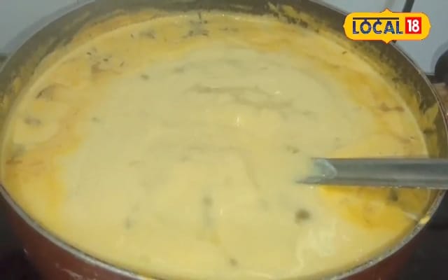 Recipe: चटकारे लेकर खाएंगे सभी! इस खास तरीके से बनाएं मिथिलांचल की दही-कढ़ी, जानें देसी रेसिपी