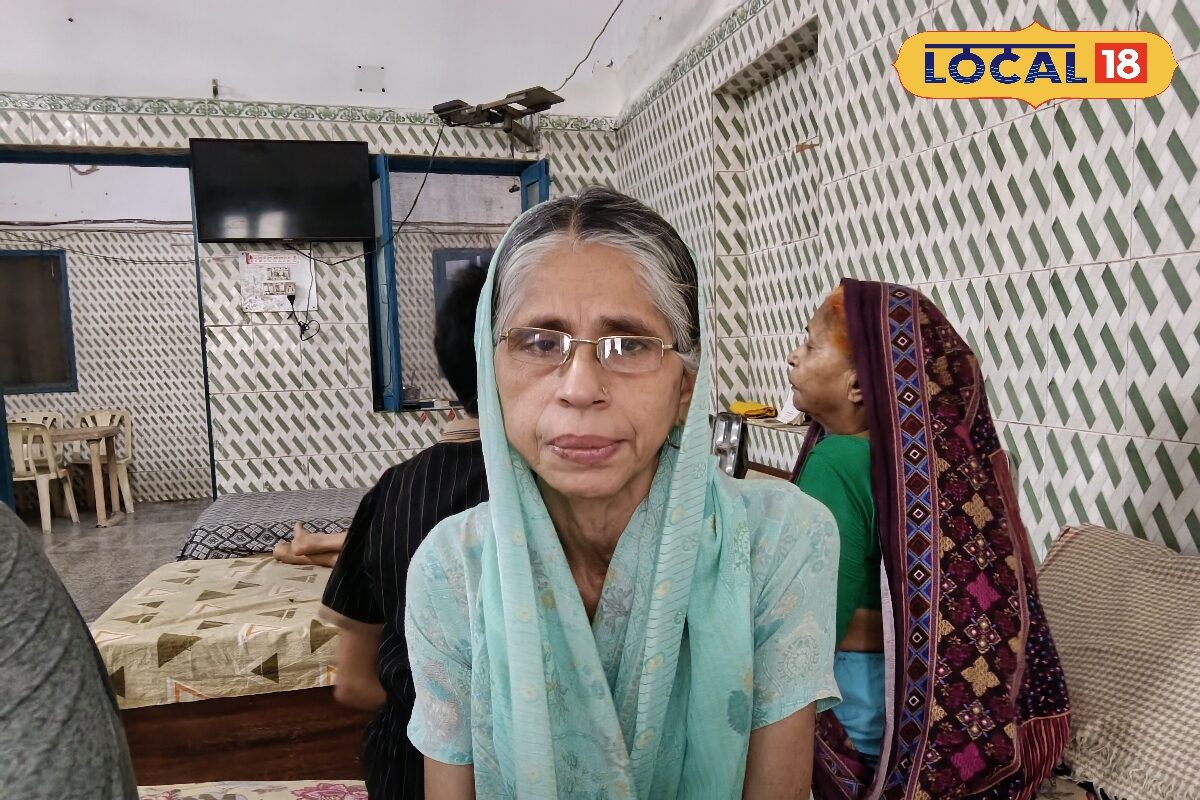 जिस मां ने उंगली पकड़कर चलना सिखाया, उसी को बेटे ने घर से निकाला, अंदर से झकझोर देगी बेबस मां की ये कहानी