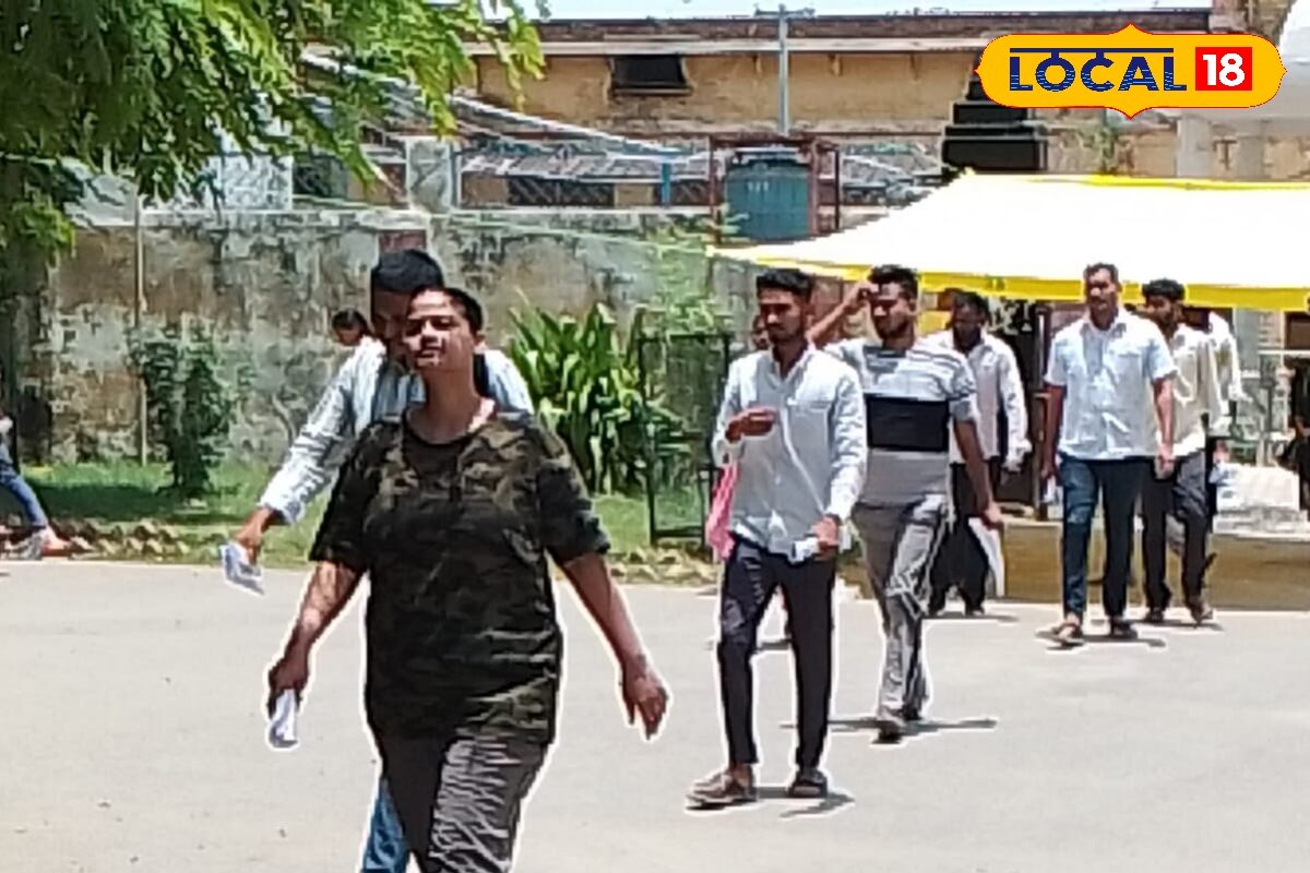 UP Police Constable Exam 2026: ताशकंद घोषणा से नमन पुरस्कार तक पूछे गए सवाल, अभ्यर्थियों ने बताया पेपर का हाल