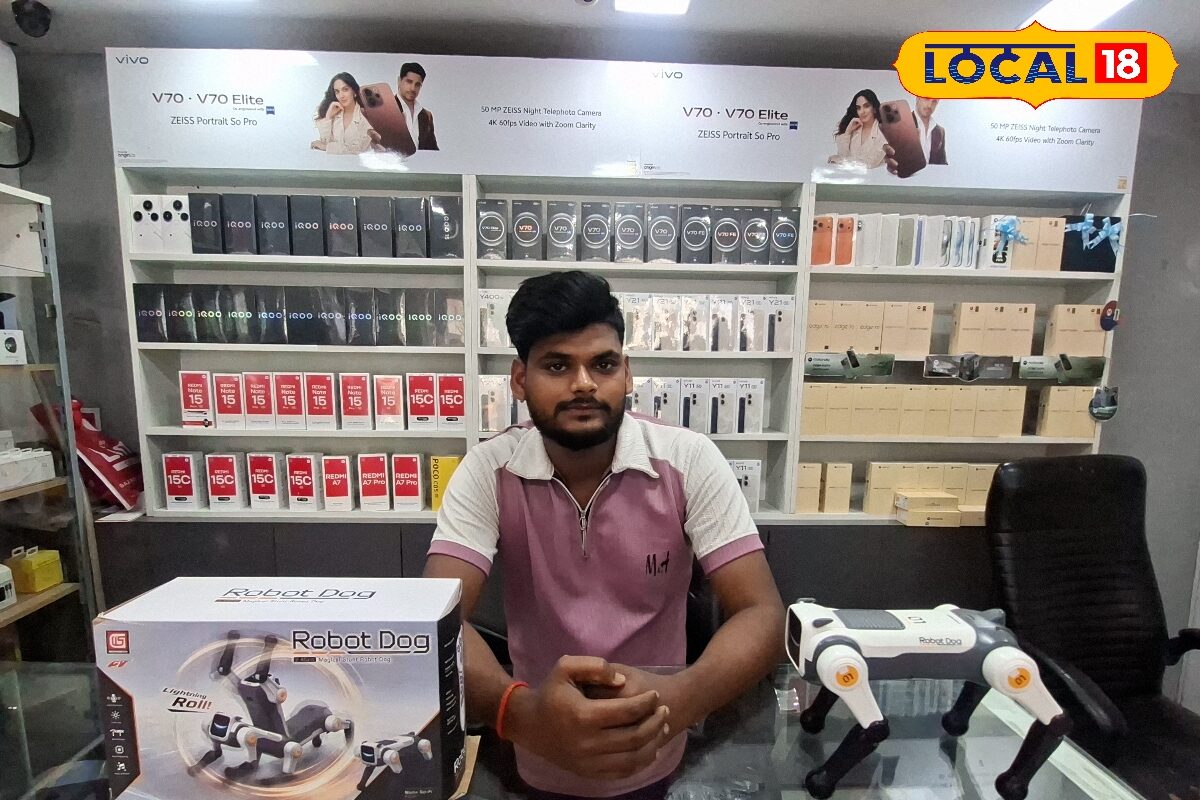 बच्चों के मनोरंजन के लिए बरेली में मार्केट में छाया 360 डिग्री घूमने वाला रोबोट डॉग, शानदार फीचर से बना आकर्षण का केंद्र