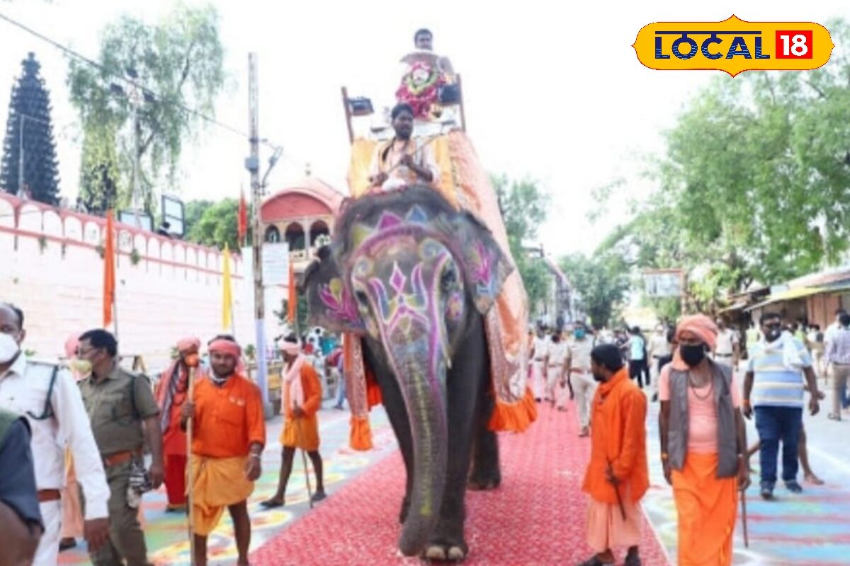 महाकाल की सवारी का शाही सेवक श्यामू रोज खाता है 50 रोटियां पी जाता है 25 बाल्टी पानी जानिए स्पेशल डाइट 