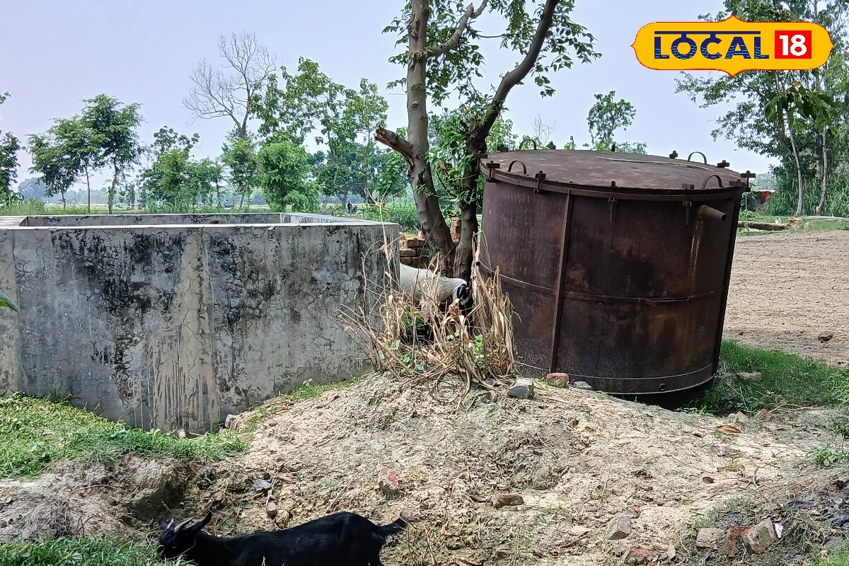 कभी पिपरमिंट खेती की पहचान थे ये टैंकर आज खेतों में बनकर रह गए हैं बीते दौर की निशानी