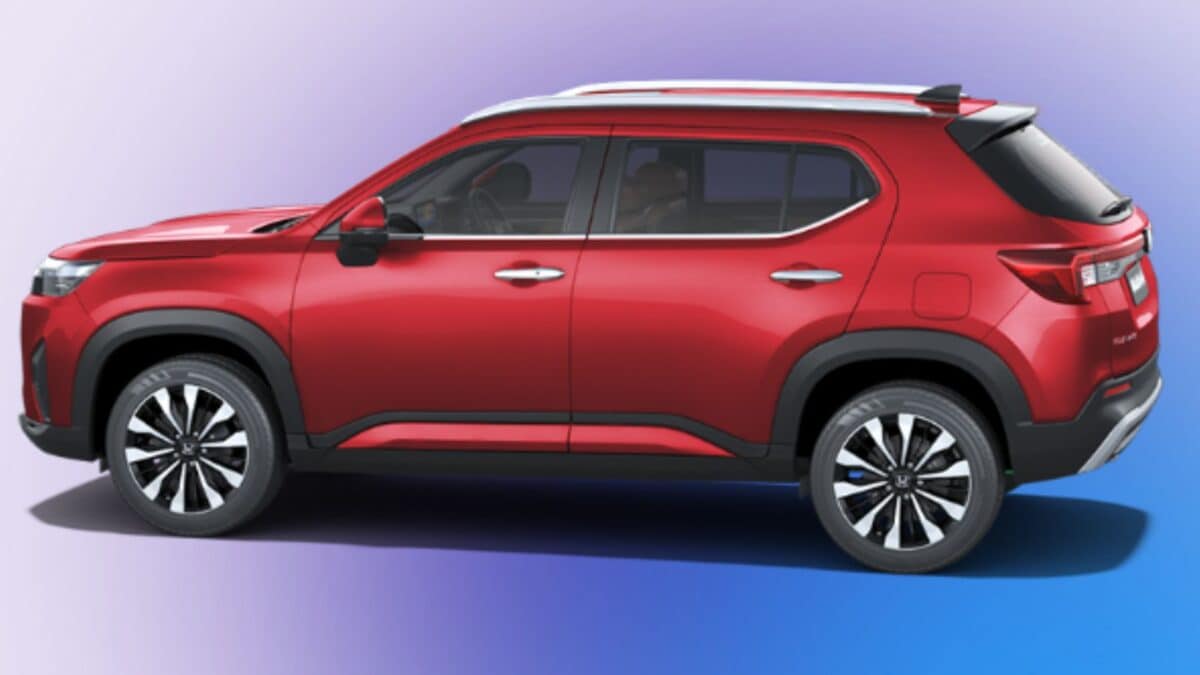 16.92 KM mileage, sunroof and 6 airbags! This powerful SUV is getting a discount of ₹ 2.12 lakh