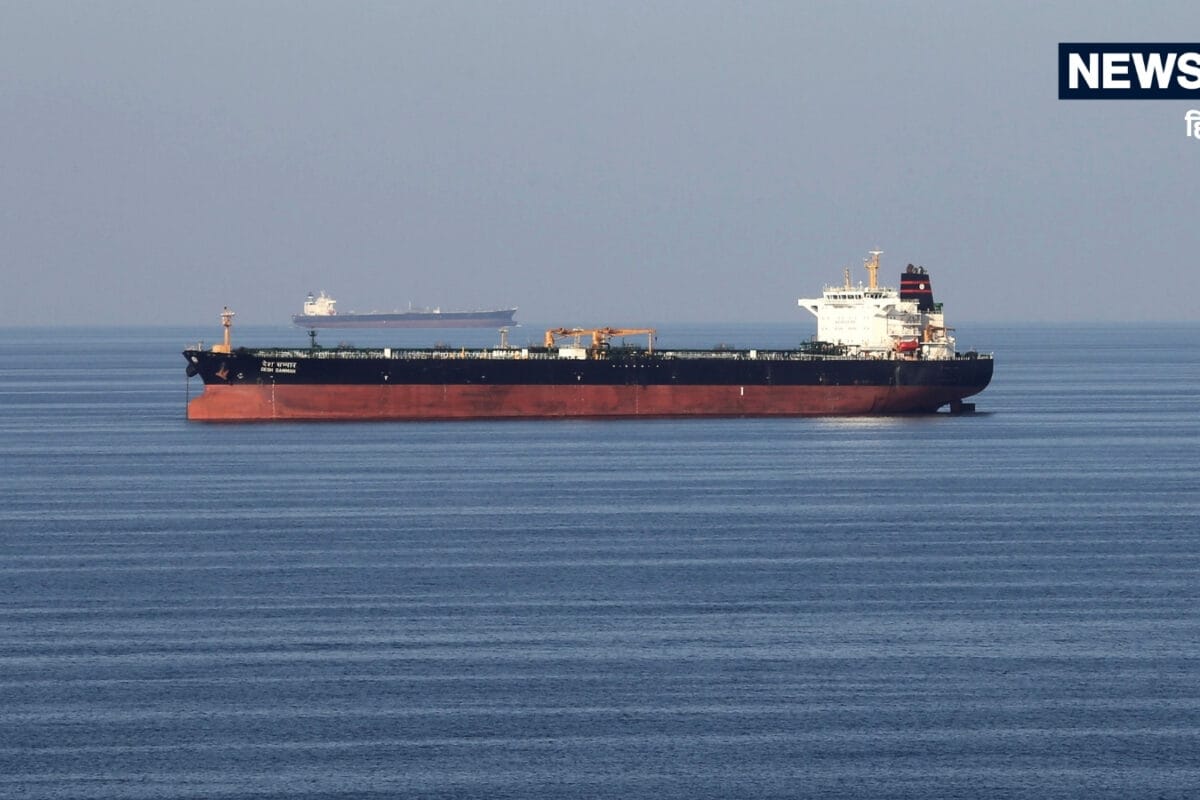 Hormuz LPG: भारत पर मंडराया नया संकट! स्ट्रेट ऑफ होर्मुज से आई बुरी खबर, LPG और पेट्रोल-डीजल पर पड़ेगा असर