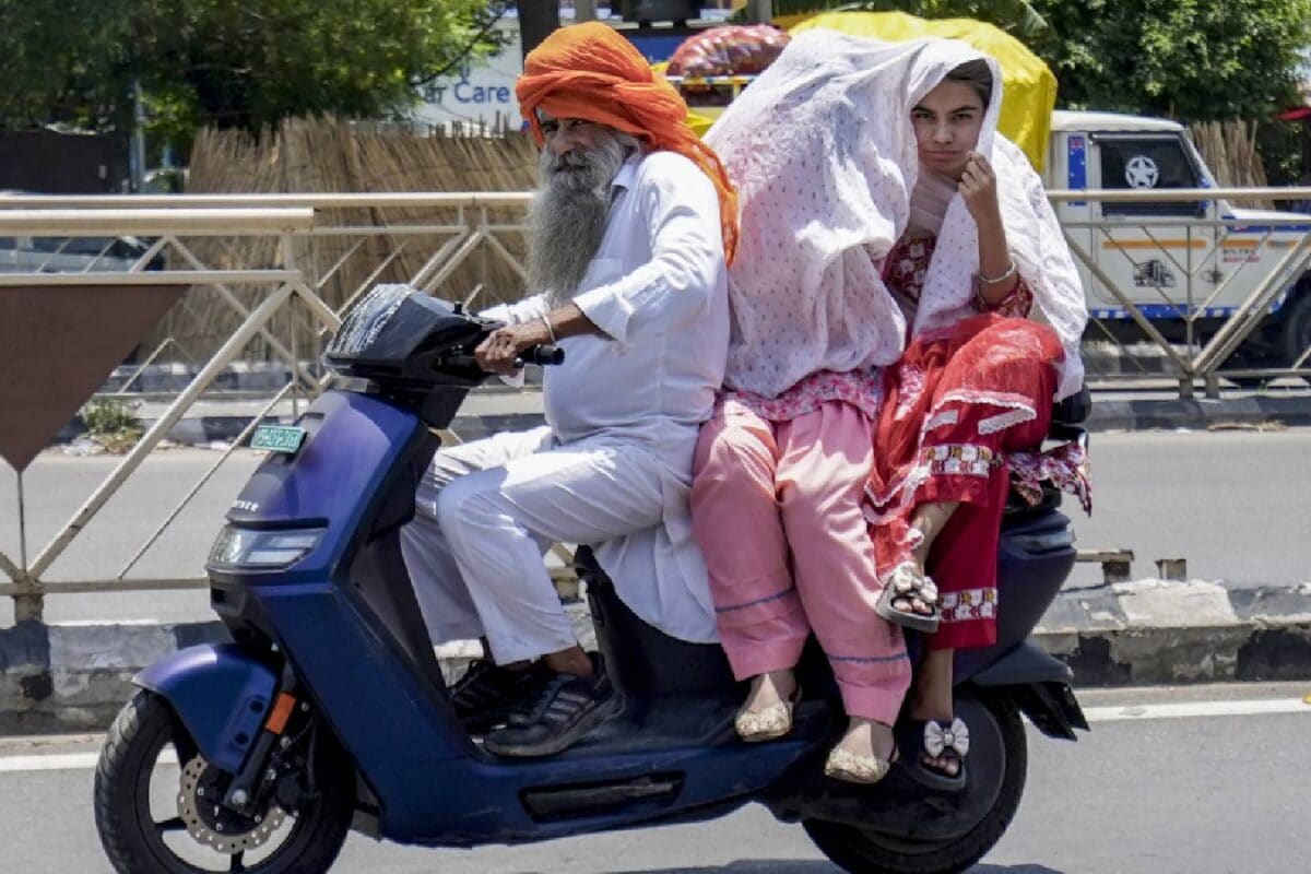 राहत की न उम्मीद रखिए, न छांव की फरियाद... कल के मौसम का सितम सह पाएंगे आप? जानें अपने शहर का IMD वेदर अपडेट